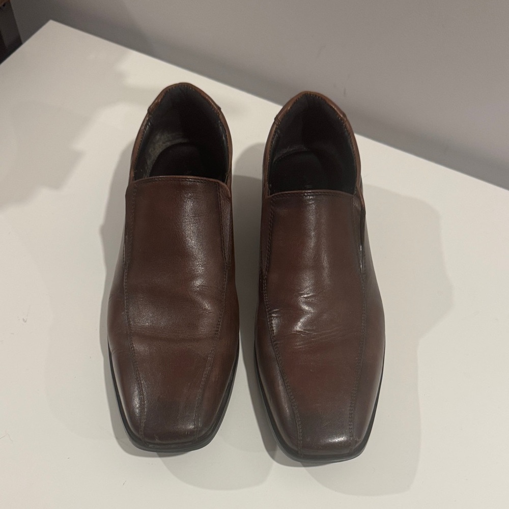 Men’s Aldo brown slip on dress loafer